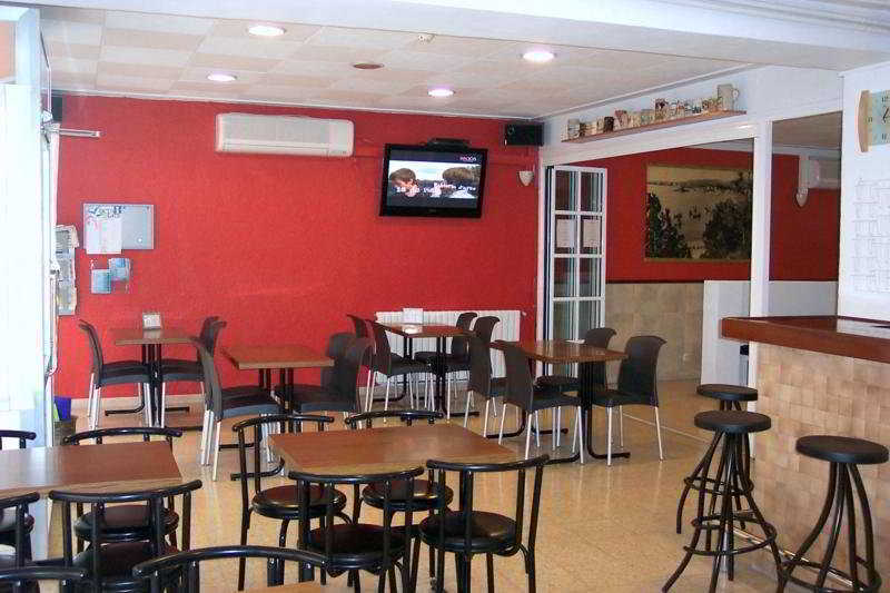Hostal Regina Blanes Exterior photo